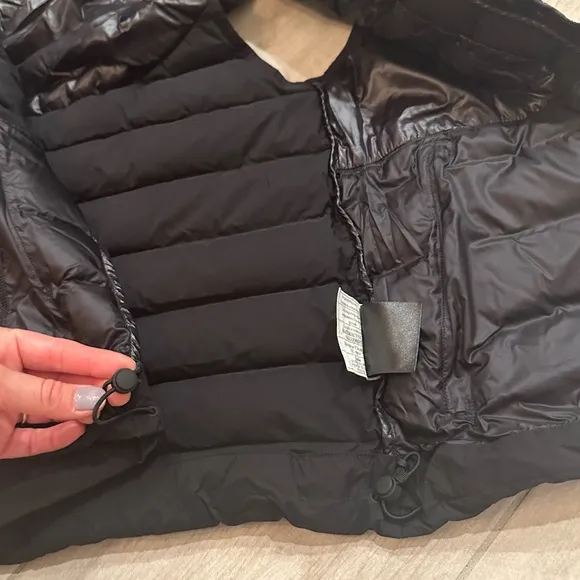 Lululemon Navigation Stretch Down Vest Size 0