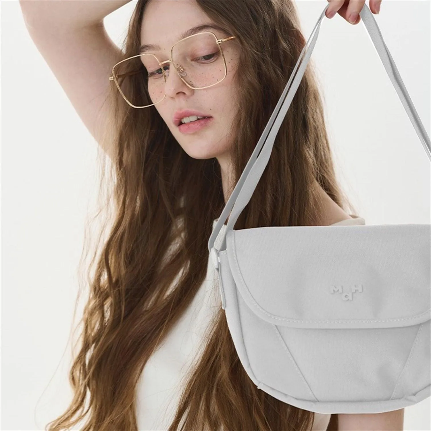 MAH Young Cross Shuttle Sling Bag