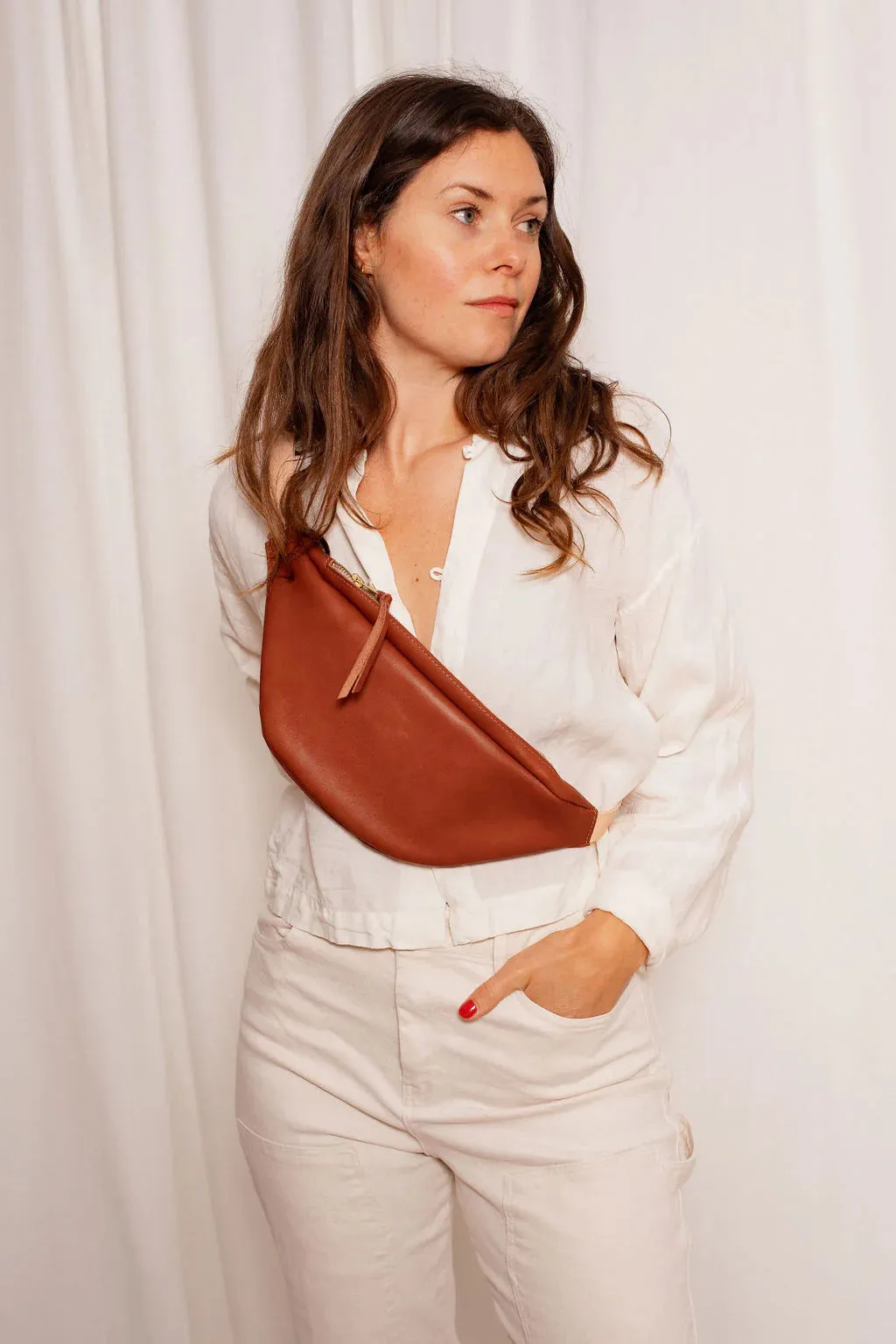 Market Canvas Laurel Sling Bag
