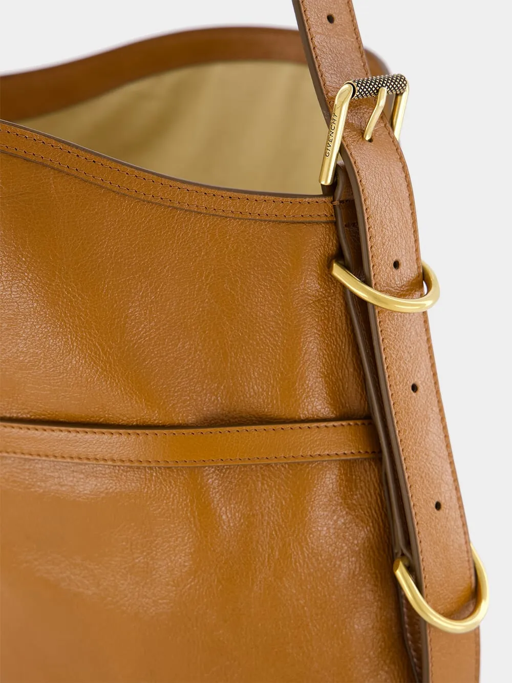 Medium Voyou Tan Leather Shoulder Bag