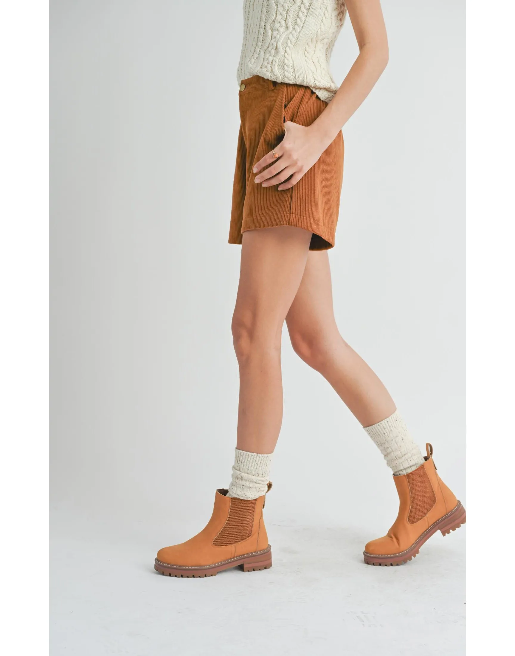 Mountain Side Shorts