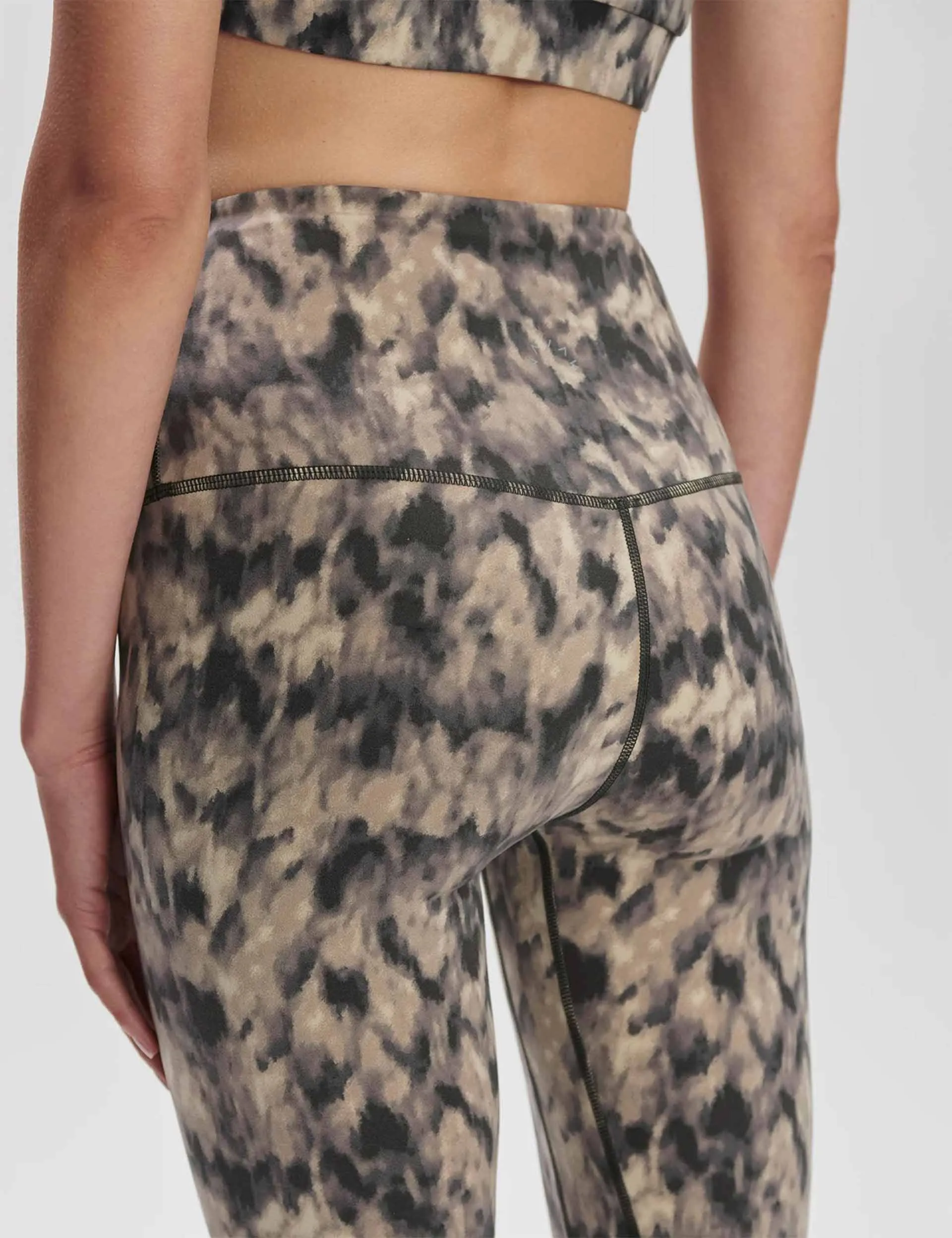 Move Super High Waisted Legging 25" - Clouded Aztec