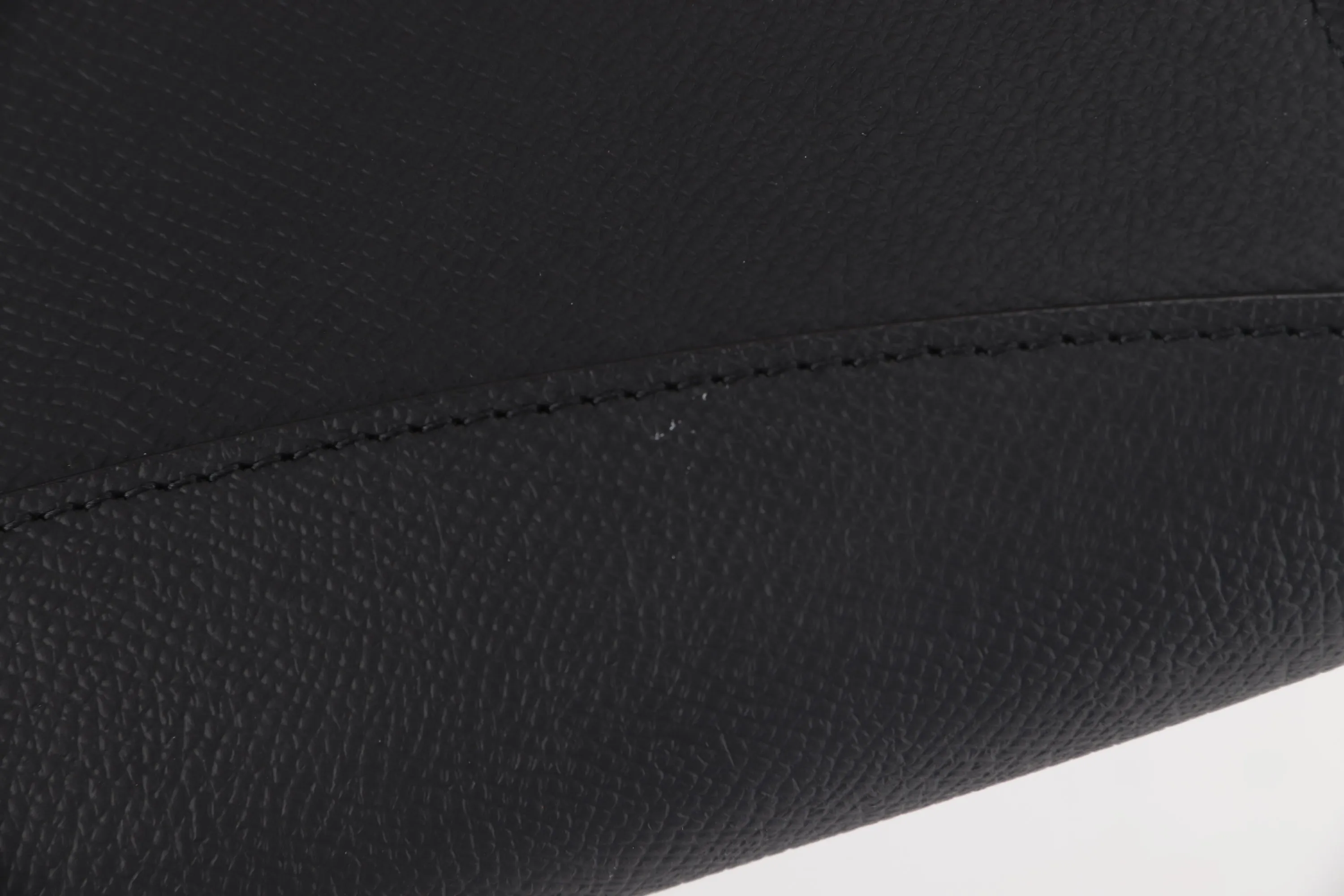 MOYNAT GABRIELLE CLUTCH (L26CM X W5CM X H16.5CM) BLACK CALF LEATHER GOLD HARDWARE, WITH STRAP, DUST COVER & BOX