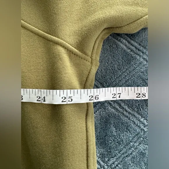 NWOT Lululemon Loungeful Hoodie Bronze Green