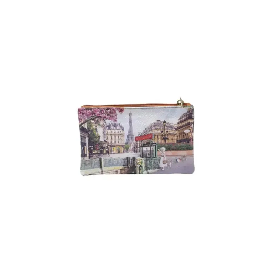 Paris Themed Zippered Pouch