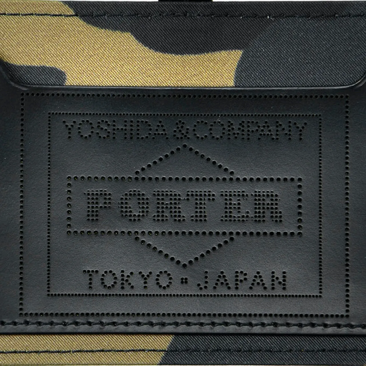 porter by yoshida camouflage wallet id case (khaki)