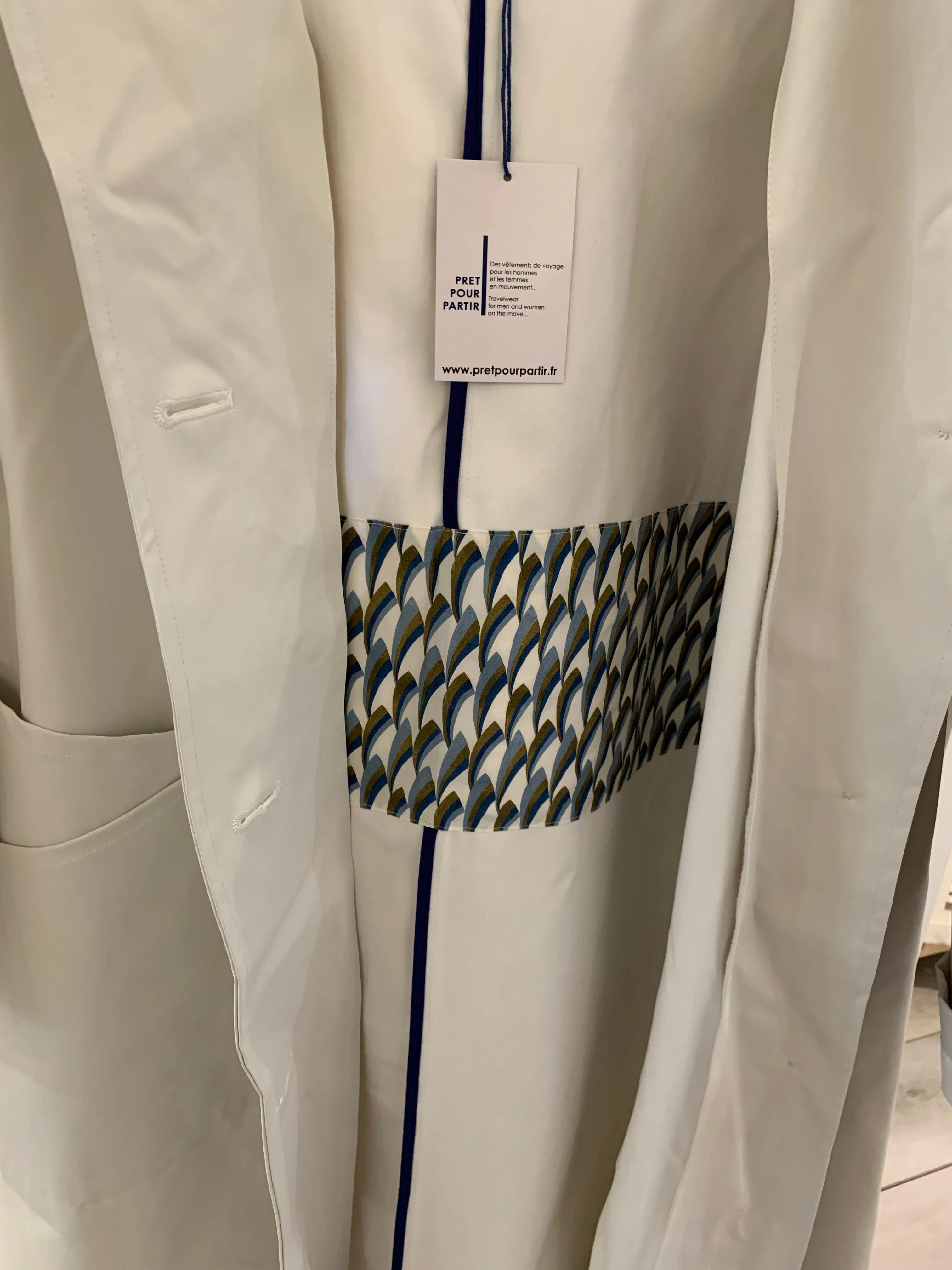 PPP - Pyla Raincoat | Ciment