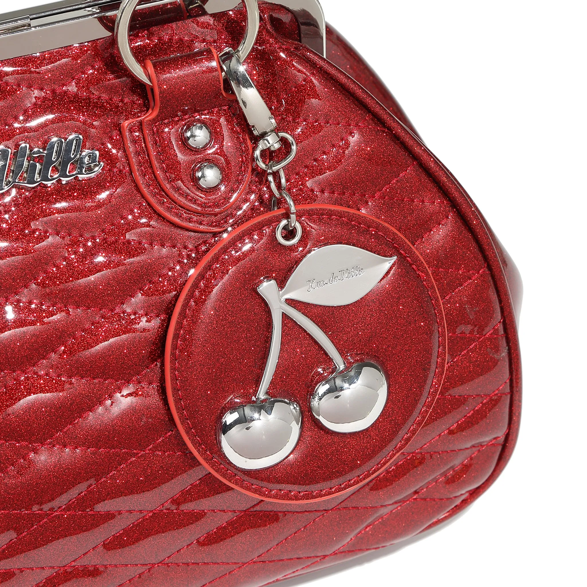 Red Rum Sparkle Wild Cherry Kiss Lock