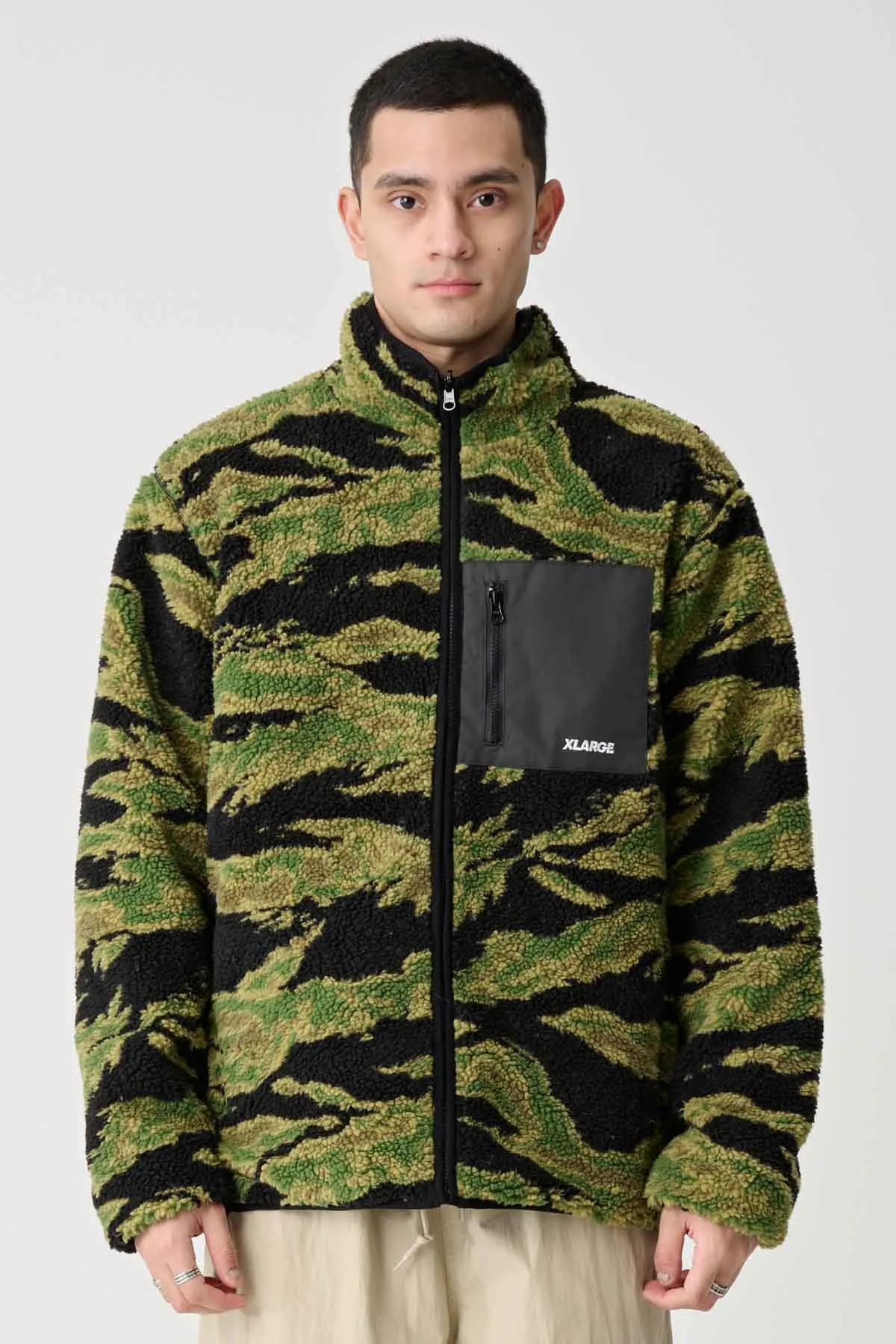 REVERSIBLE SHERPA JACKET - BLACK/CAMO