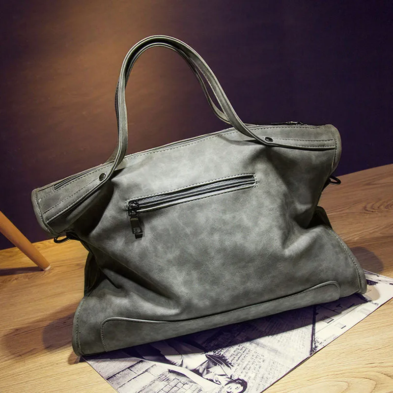 Rivet Women Leather Handbag Fashion Tassel Messenger Bag Vintage Shoulder Bag Large Top-Handle Bags Mummy Package