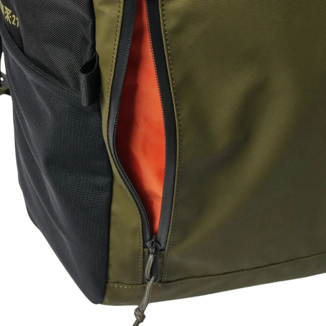 Roark Day Trip Passenger 2.0 27L Backpack Bag - Black Military