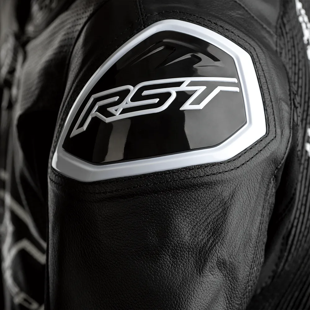 RST RACE DEPT V4.1 KANGAROO CE 1PC SUIT [BLACK]
