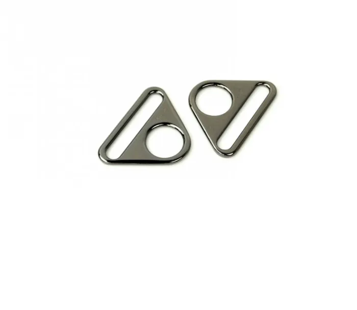 Sallie Tomato : 1 1/2" Triangle Ring