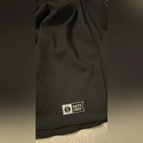 Salty crew Amphibian Beach Break shorts