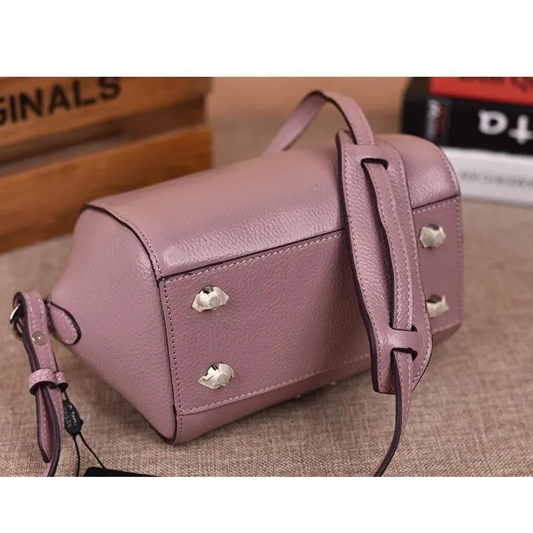 Shell / Crossbody Bag  <br>Genuine-Leather