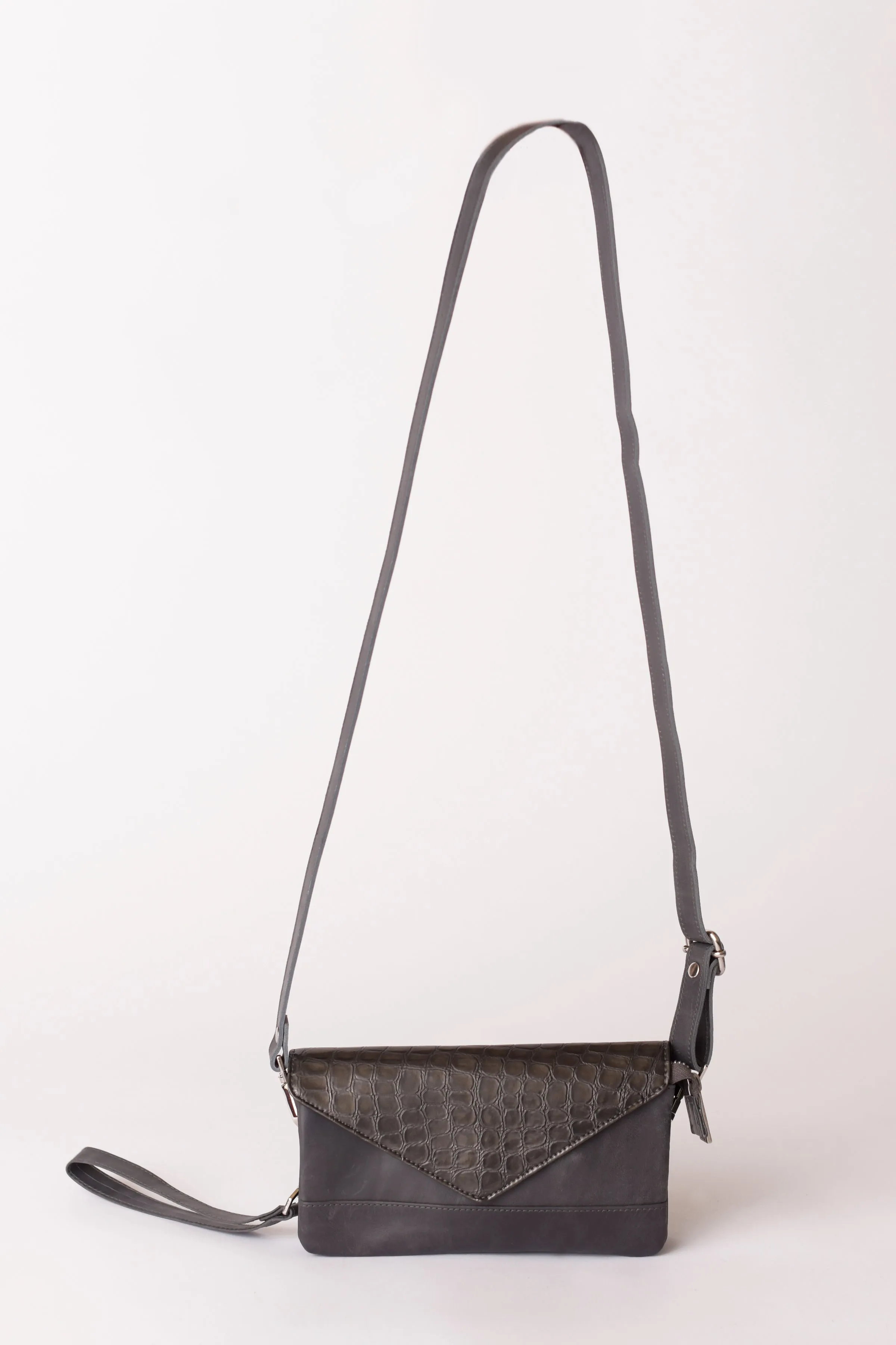 Signature Crossbody - Grey/Grey Croc