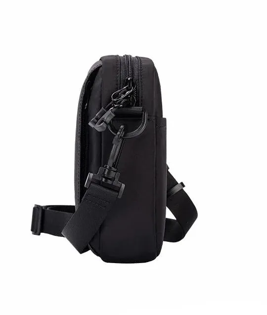 Sleek Crossbody Bag Messenger Bag Handbag Phone Bag in Black, One Size