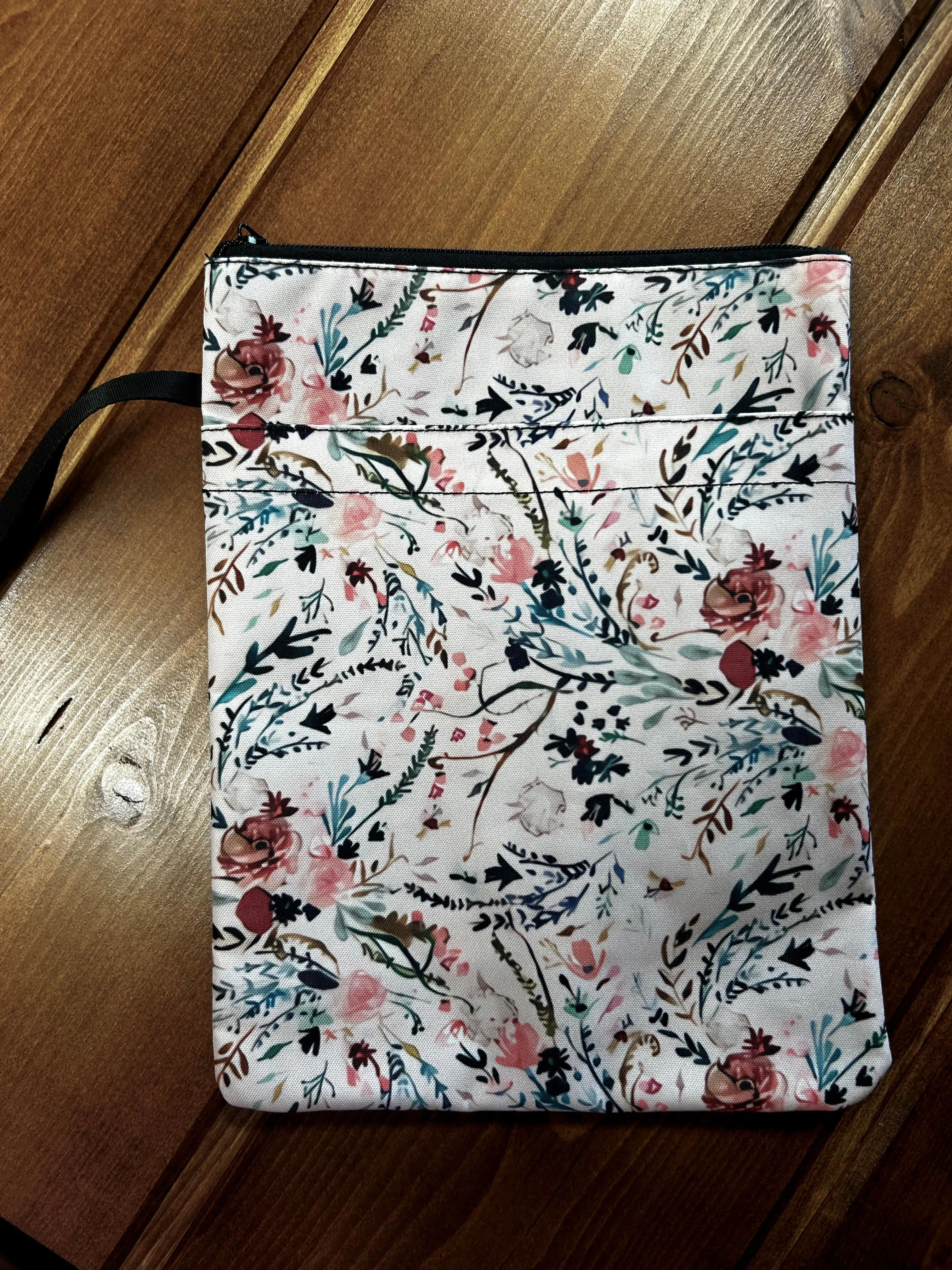 Spreading Petals Vintage iPad/Book Sleeve