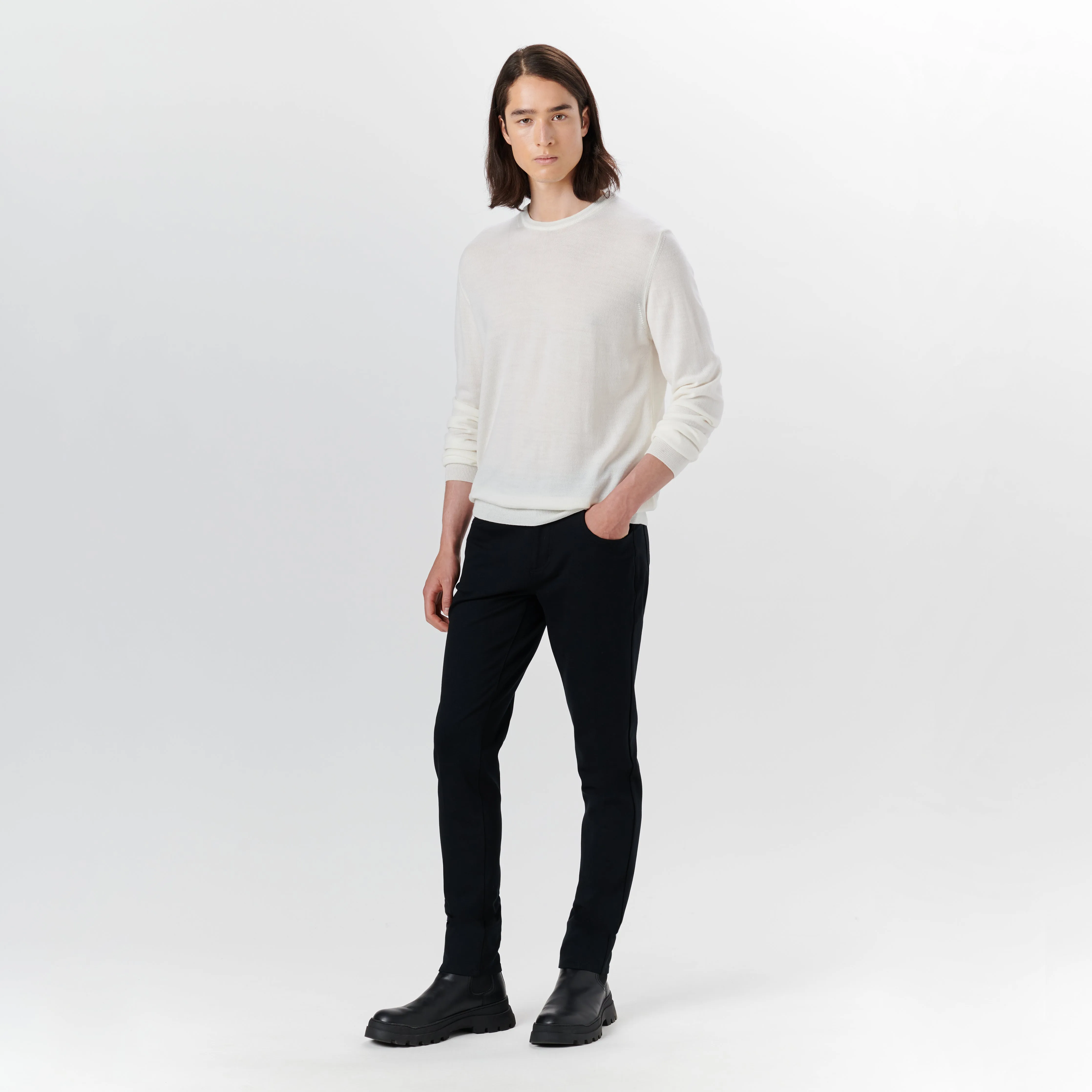 Super Merino Crew Neck Solid Sweater