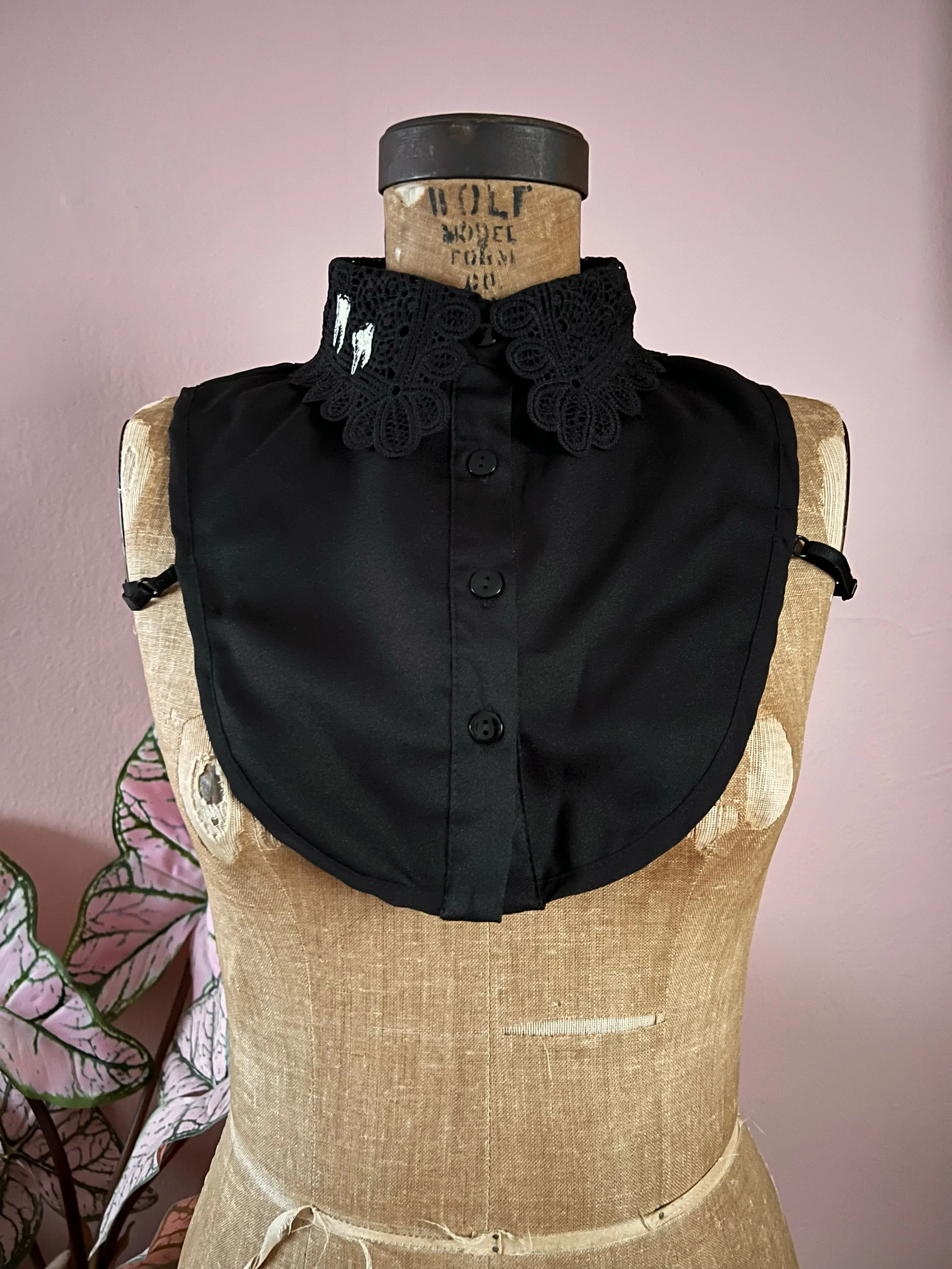 TEETH DETACHABLE COLLAR *BLACK