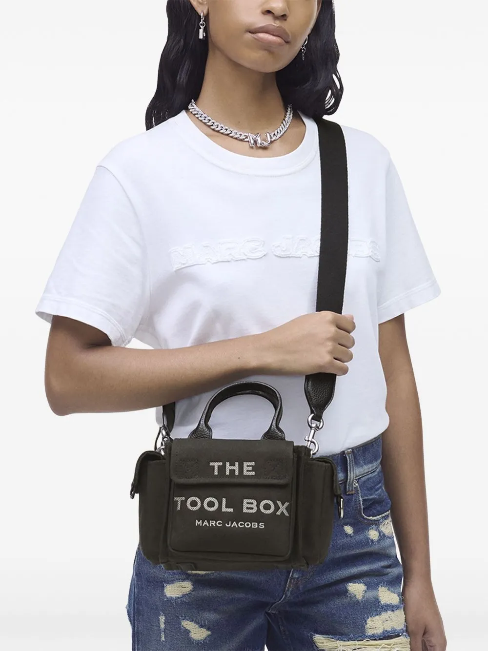 The crossbody tote canvsas tote