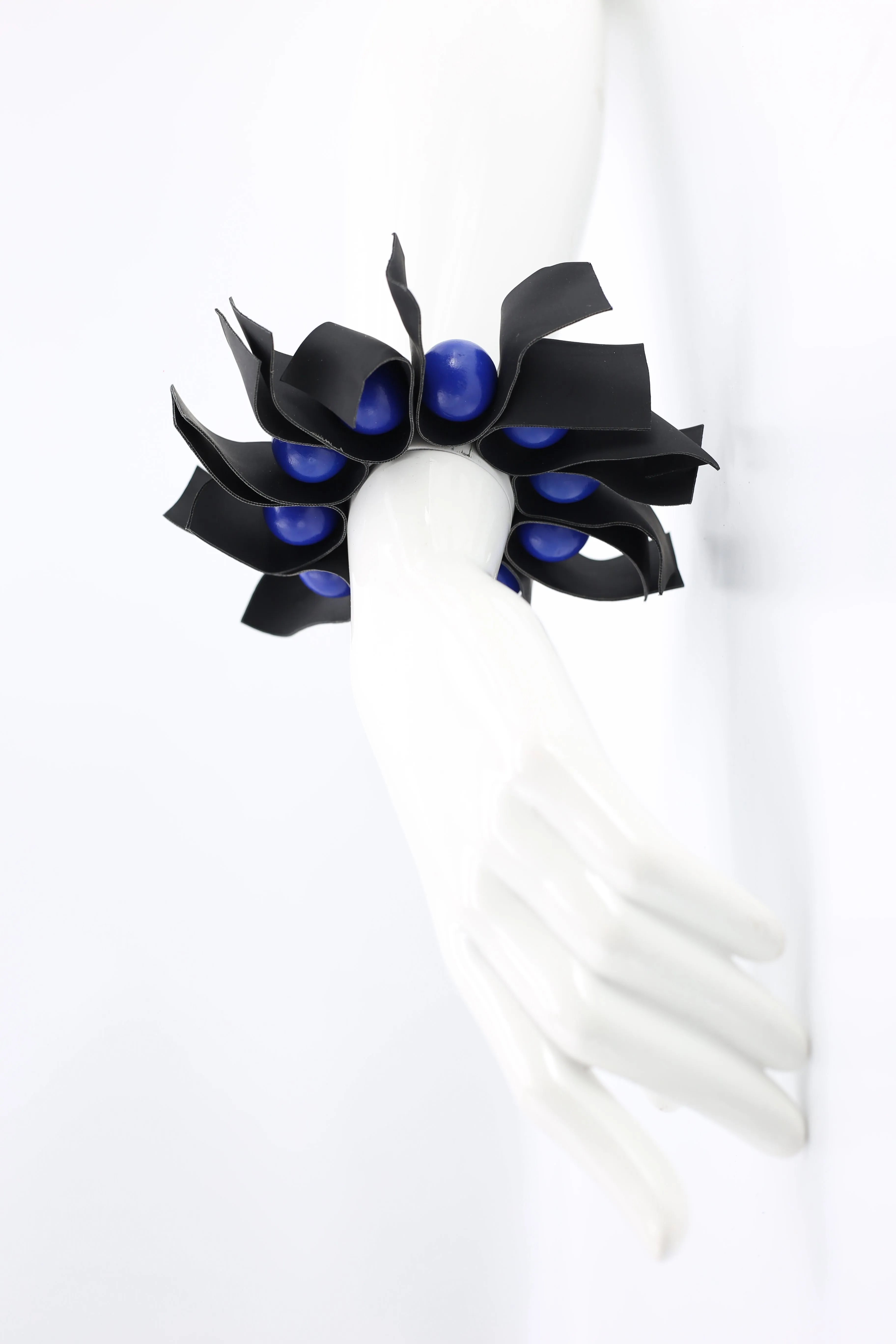 U-shaped Leatherette Ribbons & Round Beads Bracelet