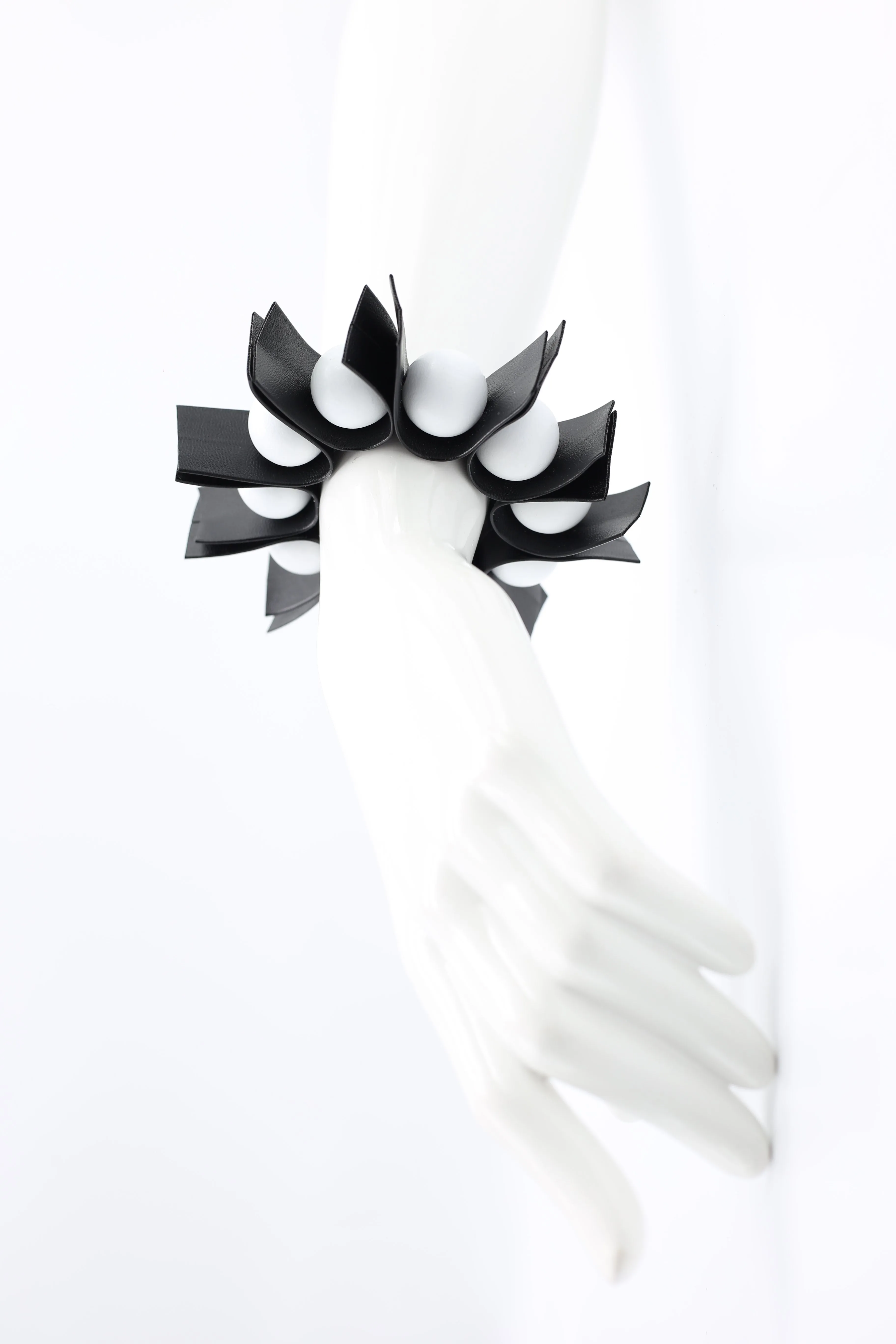 U-shaped Leatherette Ribbons & Round Beads Bracelet