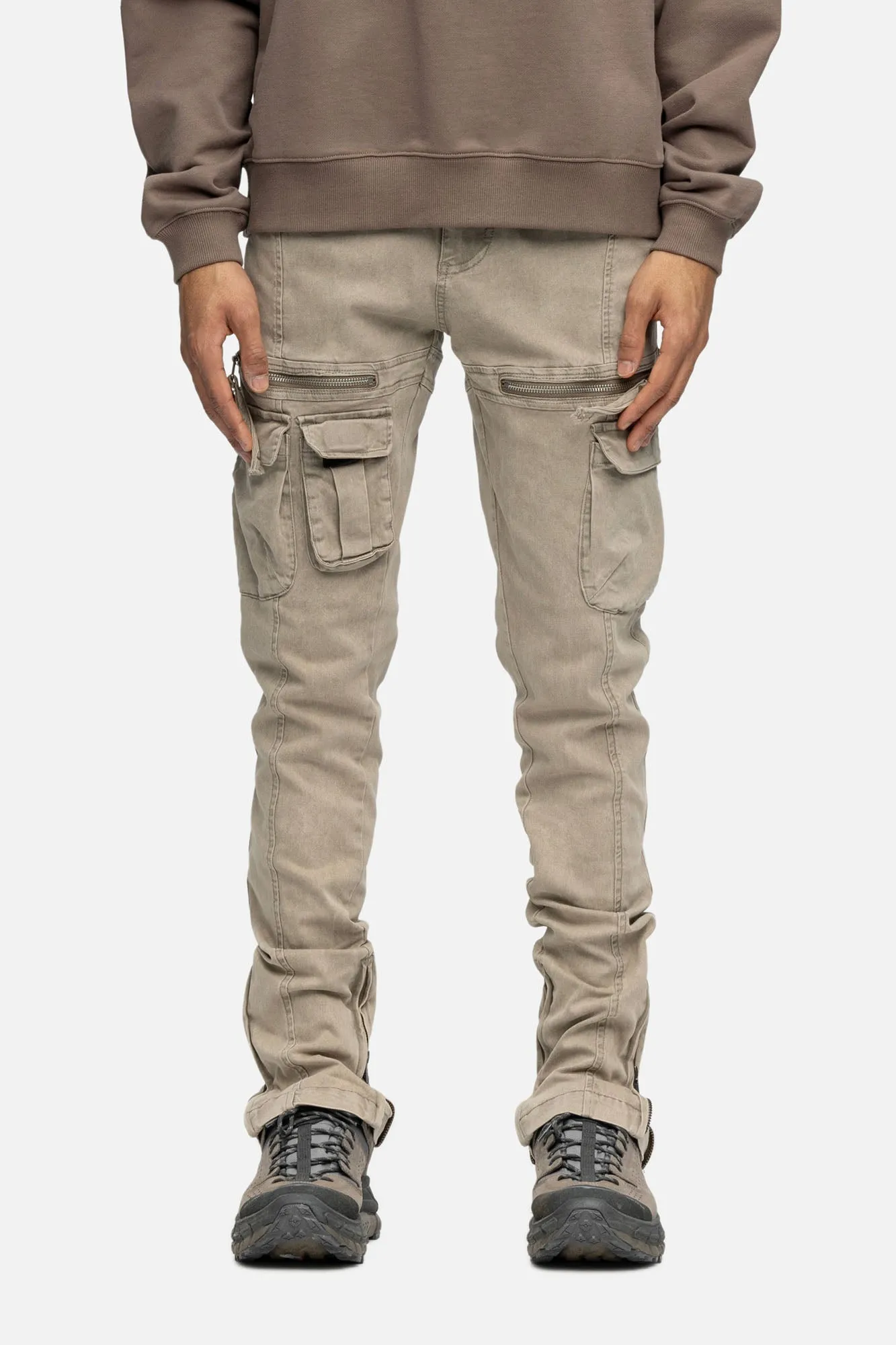 V5 CARGO WASHED TAUPE