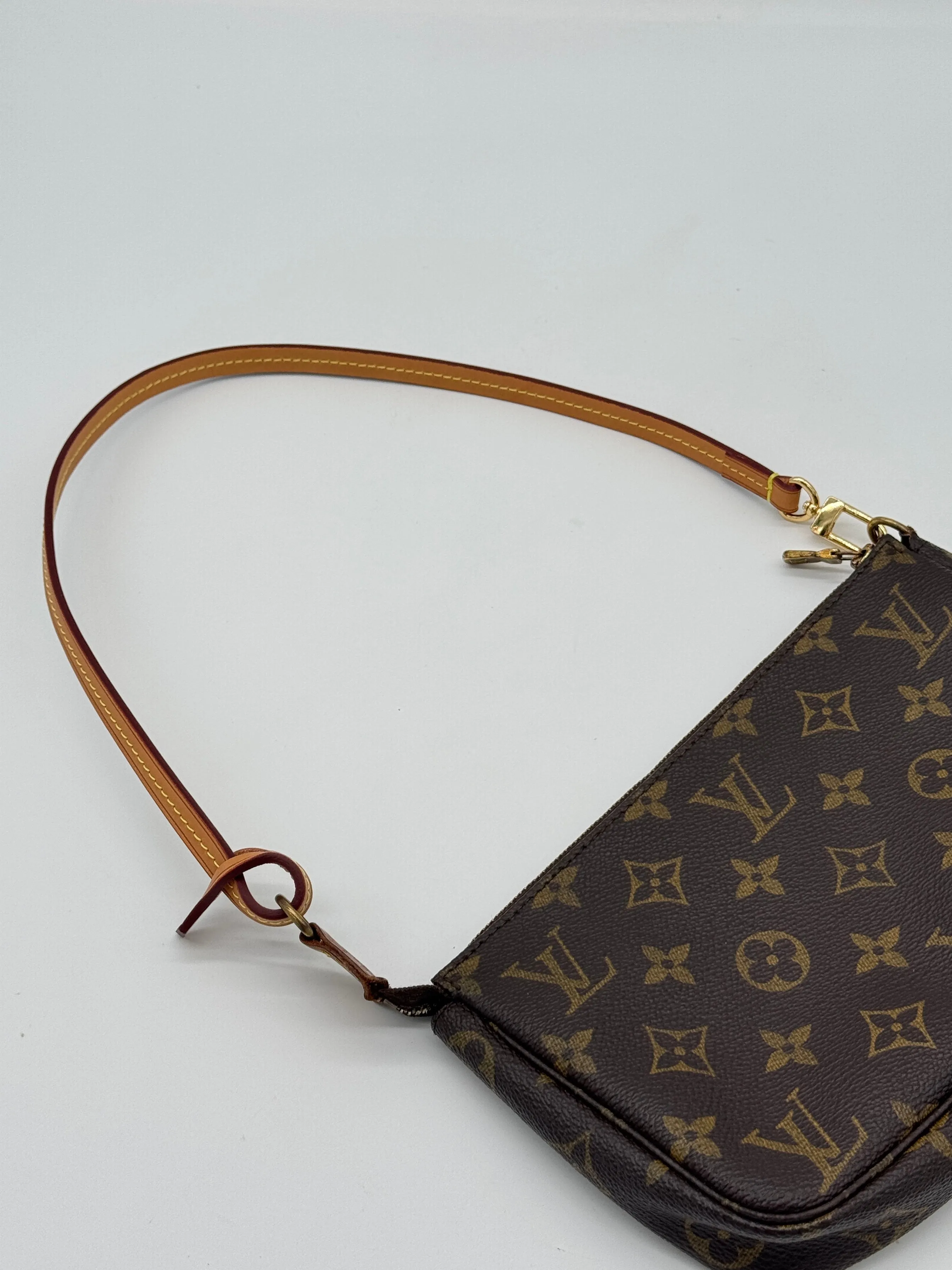 Vachetta shoulderstrap for Pochette Accessoires