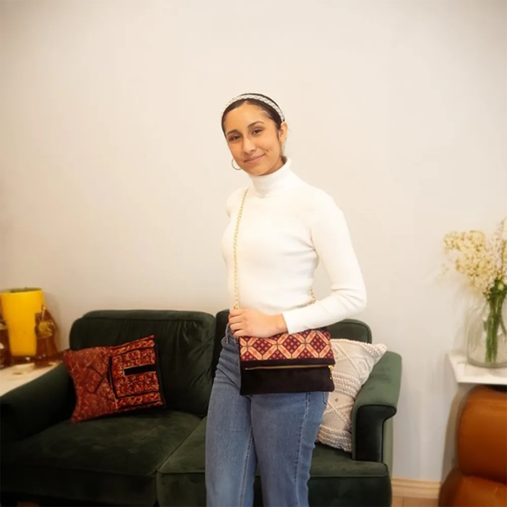 Velvet Tatreez Crossbody in Berry