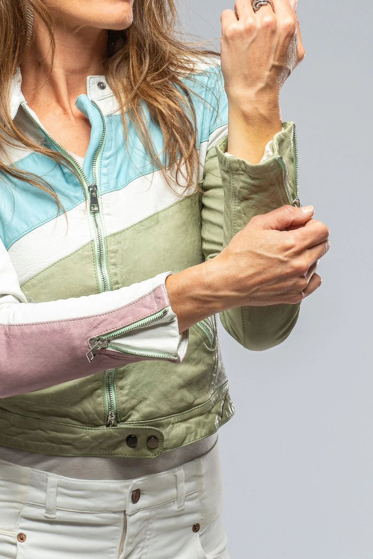 Vespa Jkt In Sage, Lt. Blue, Pink, White