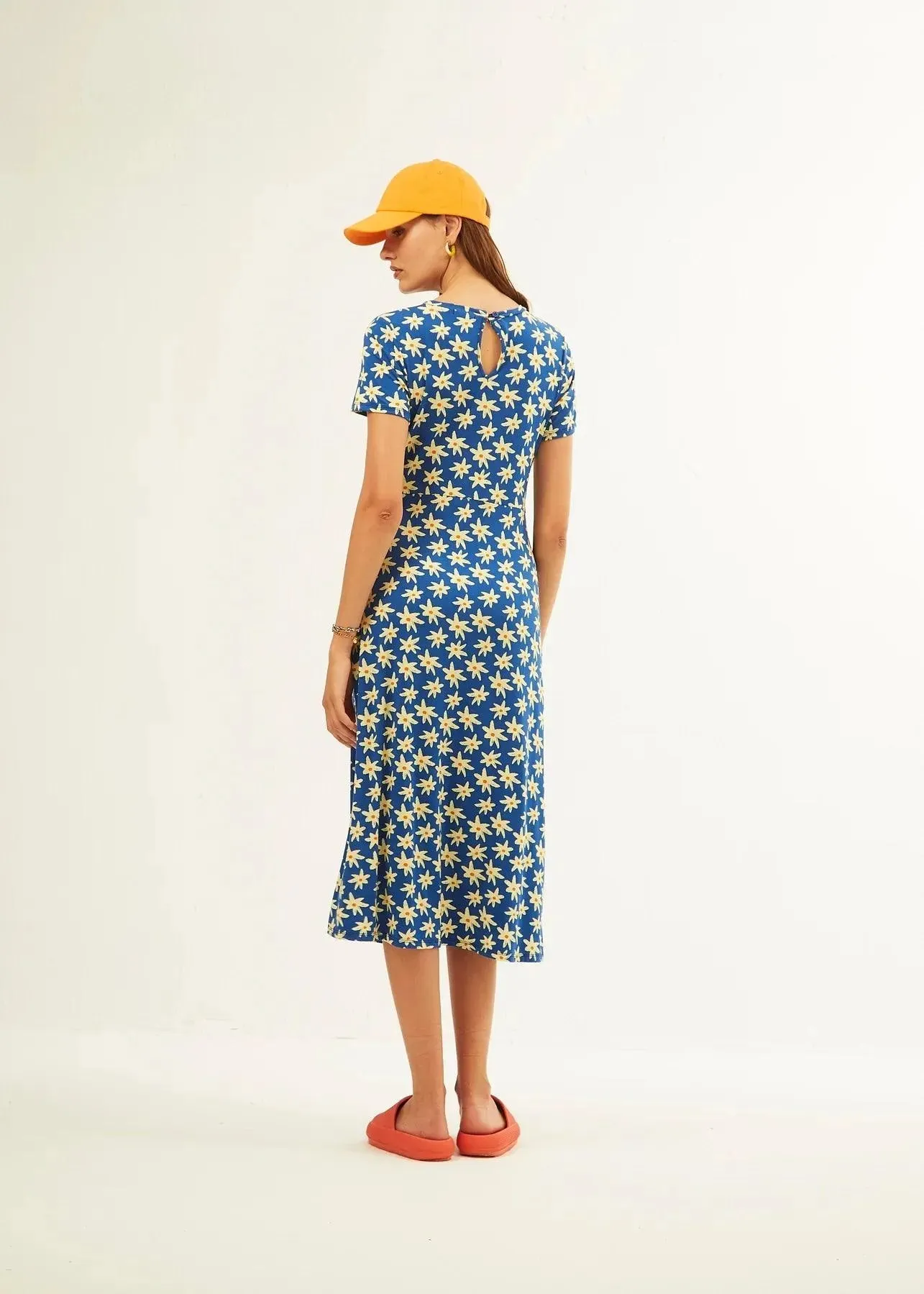 Vestido Xantik Largo Apertura Lateral Navy Daisy