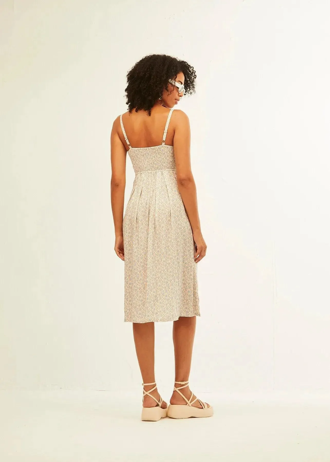 Vestido Xantik Tirantes con Botones Grey Daisy