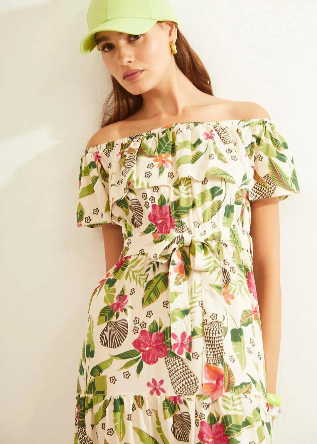 Vestido Xantik Volante Escote White Nature's Harmony