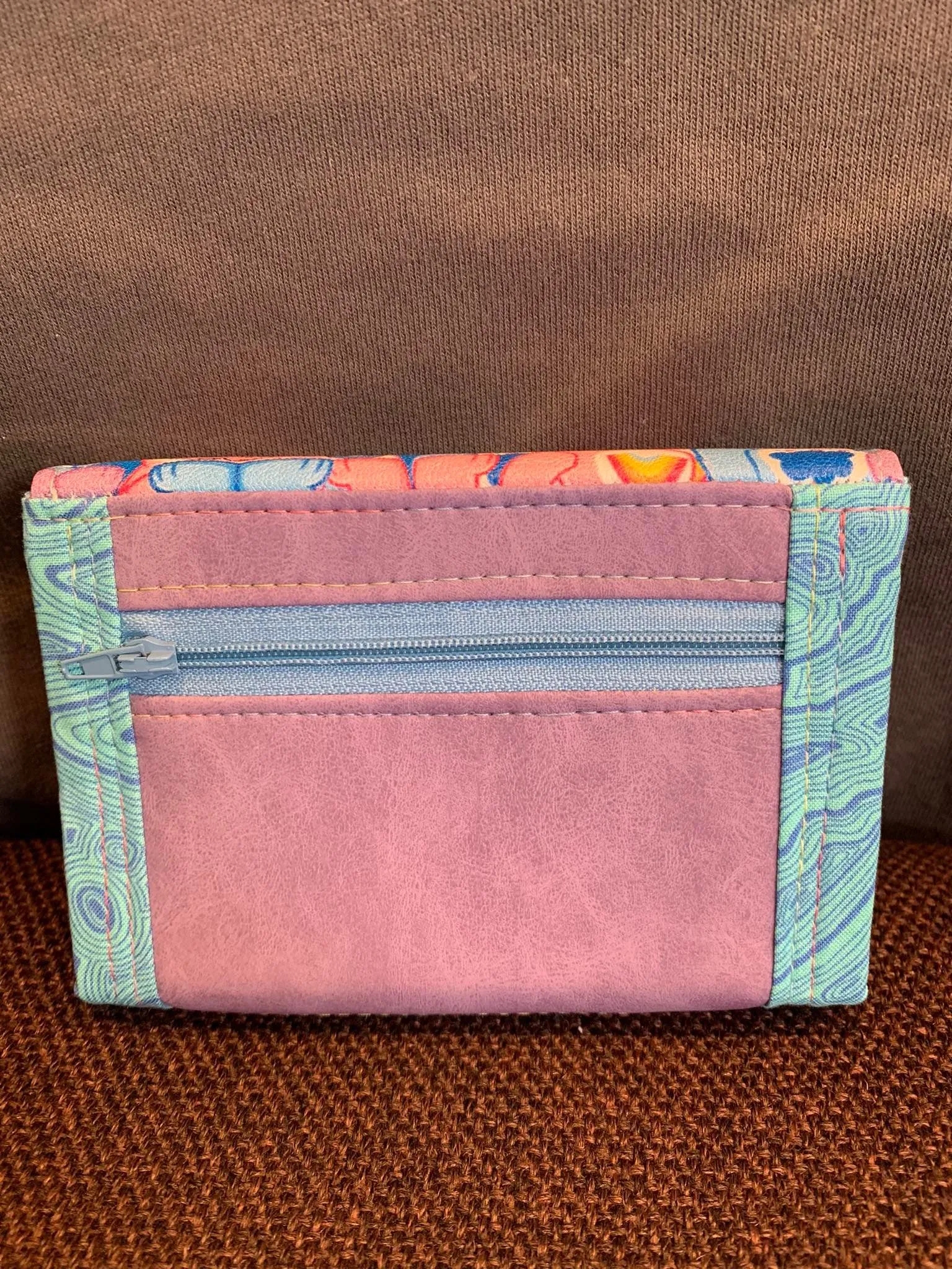 Wallets - 8 slot