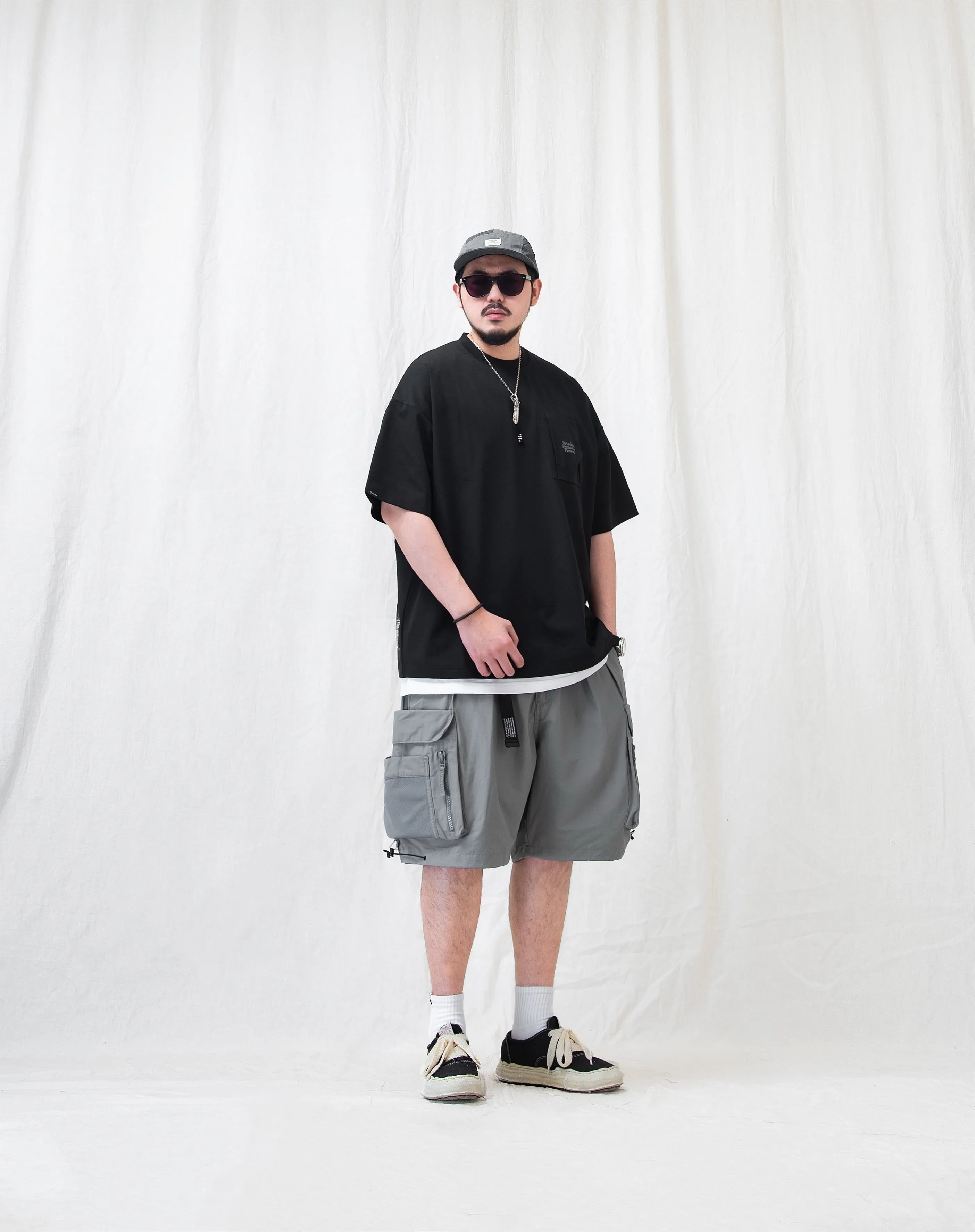 WATER-REPELLENT FUNCTIONAL CARGO SHORTS