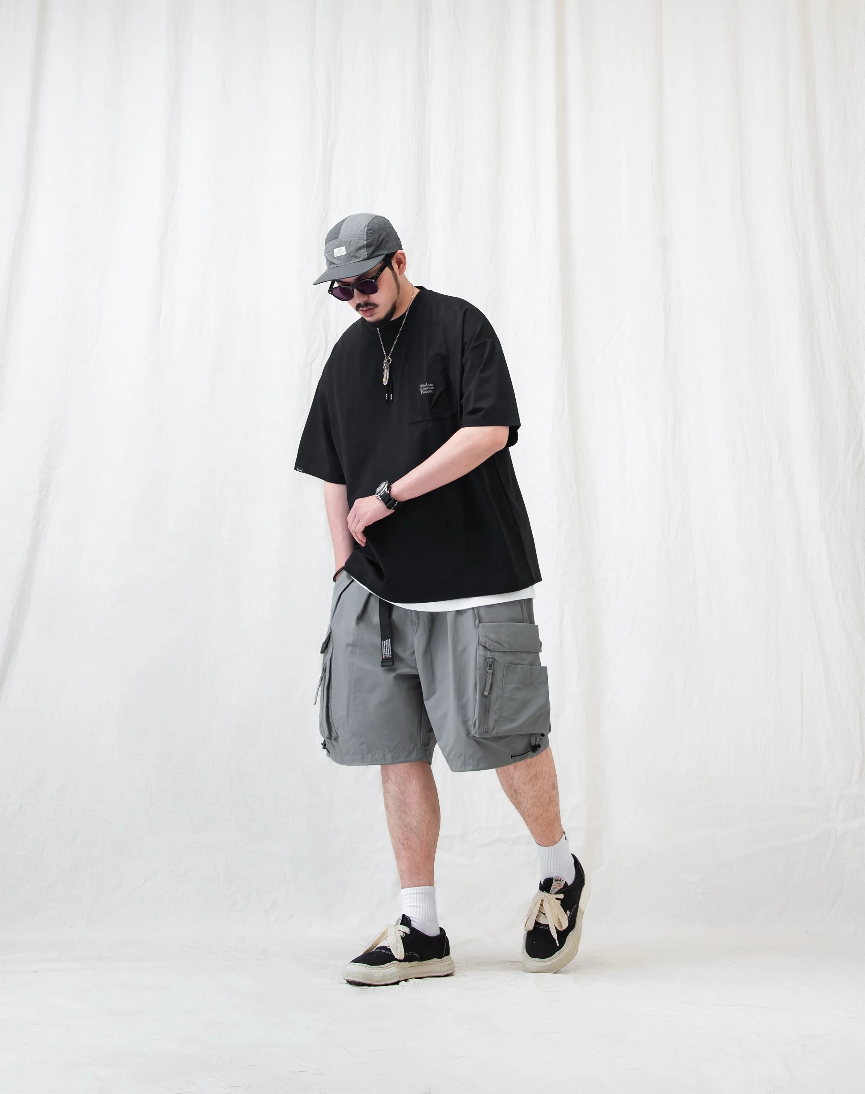 WATER-REPELLENT FUNCTIONAL CARGO SHORTS