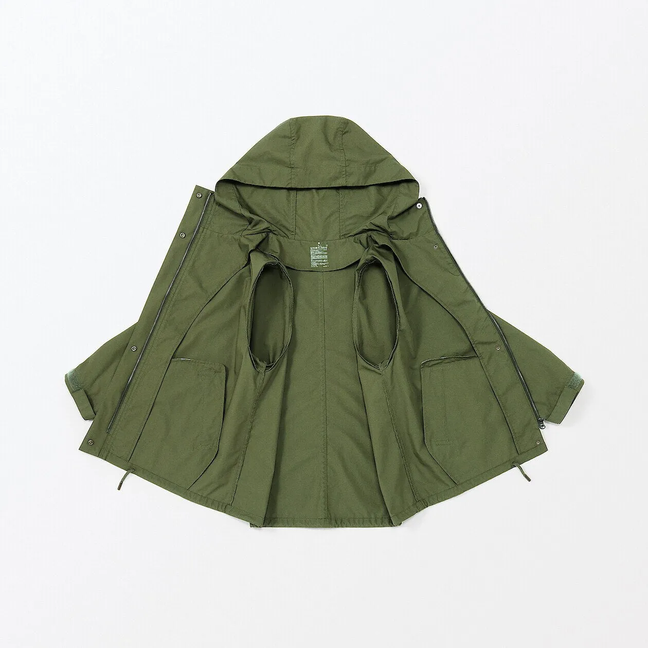 Water Repellent Hooded Jacket