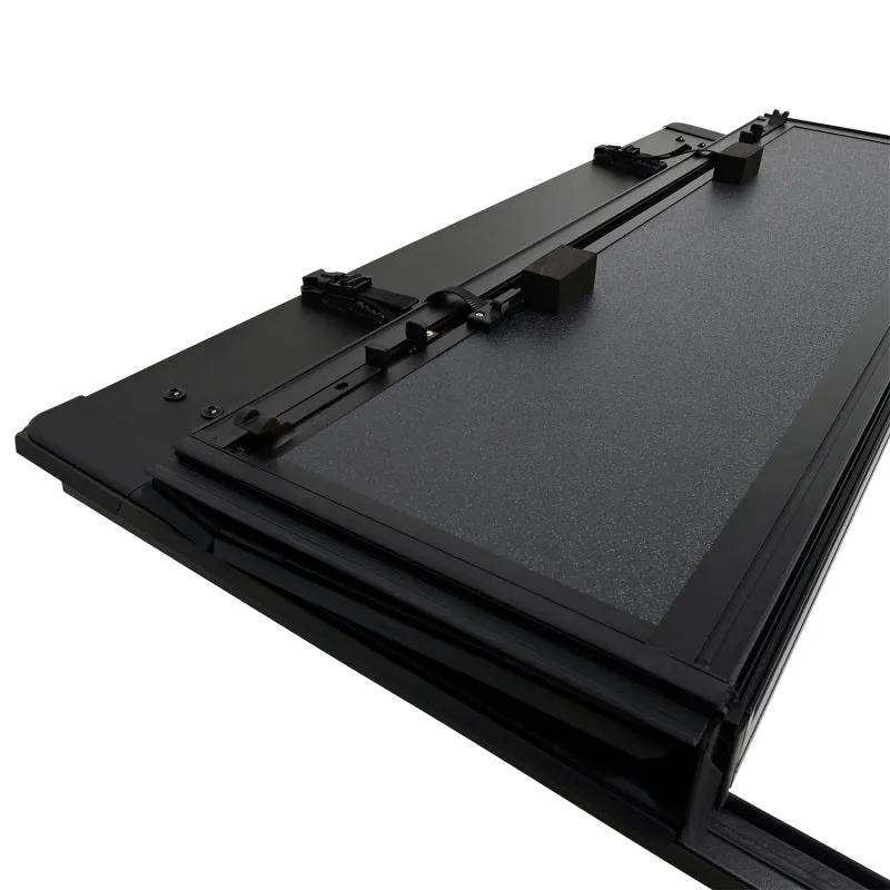 Westin 22-23 Nissan Frontier w/Cargo Mgmt 5ft. Bed Hard Tri-Fold Tonneau Cover - Black